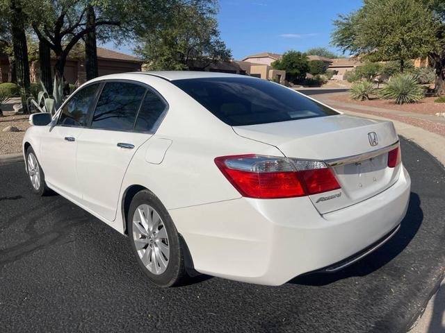 Photo of 2014 White Honda Accord