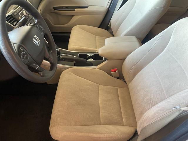 Photo of 2014 White Honda Accord