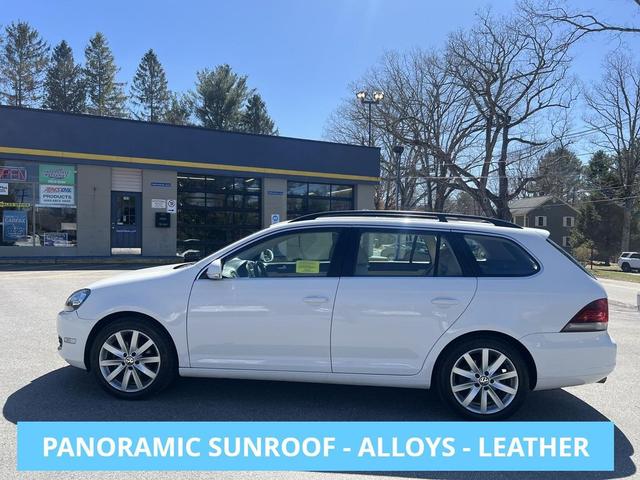 Photo of 2012 Candy White Volkswagen Jetta SportWagen