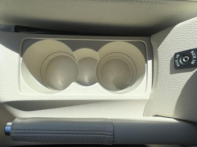 Photo of 2012 Candy White Volkswagen Jetta SportWagen