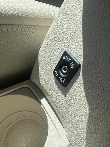 Photo of 2012 Candy White Volkswagen Jetta SportWagen