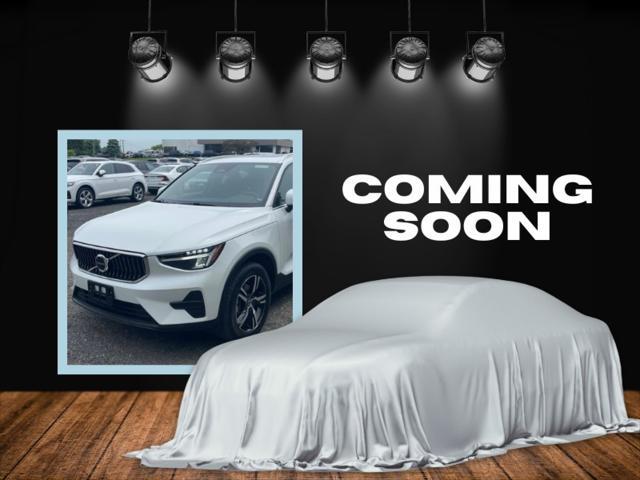 2025 Volvo XC40
