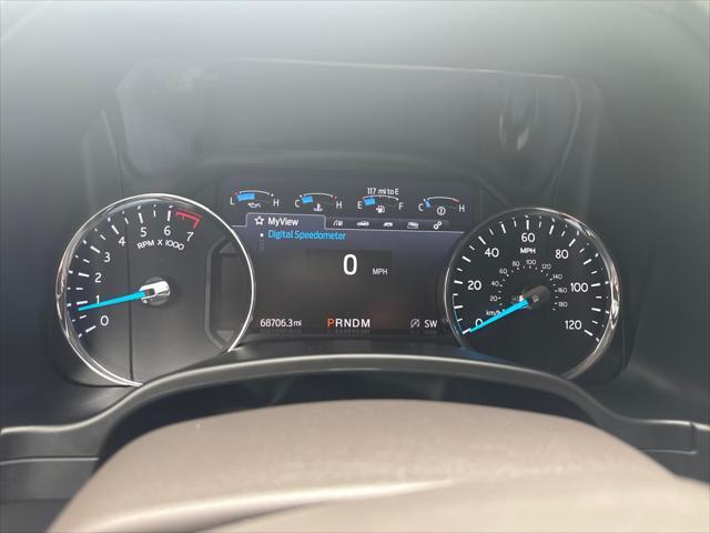 Photo of 2020 Star White Metallic Tri-Coat Ford Expedition