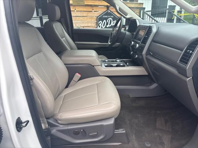 Photo of 2020 Star White Metallic Tri-Coat Ford Expedition