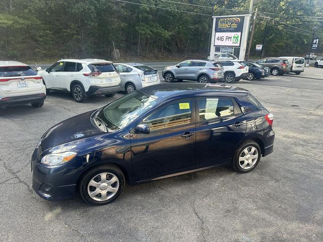 Photo of 2010 Nautical Blue Metallic Toyota Matrix
