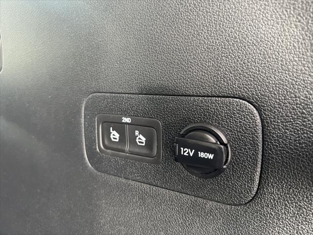 Photo of 2022 Quartz White Hyundai SANTA FE