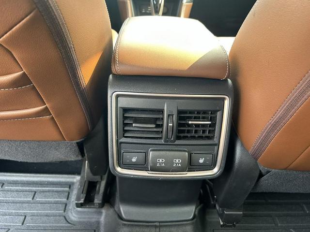 Photo of 2019 Dark Gray Metallic Subaru Forester