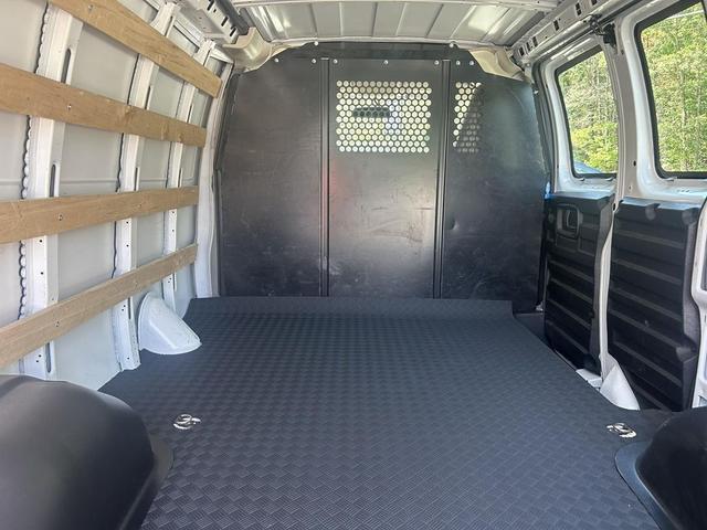 Photo of 2023 Summit White GMC Savana 2500