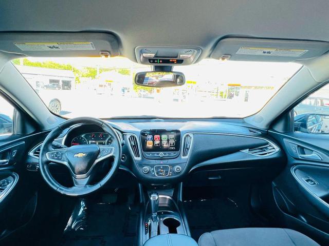 Photo of 2018 Mosaic Black Metallic Chevrolet Malibu