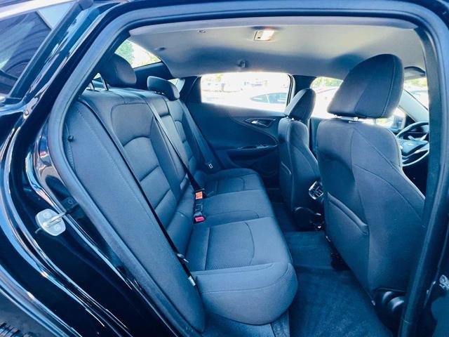 Photo of 2018 Mosaic Black Metallic Chevrolet Malibu