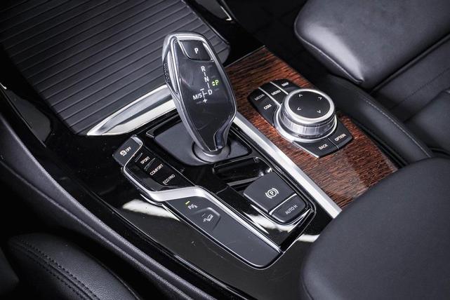 Photo of 2020 Jet Black BMW X3