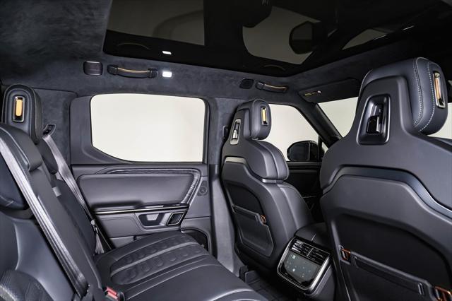 Photo of 2023 Forest Green Rivian R1T