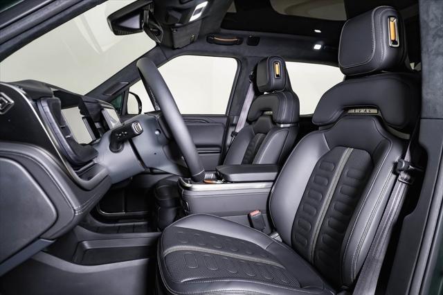Photo of 2023 Forest Green Rivian R1T