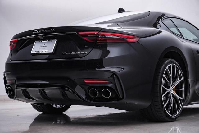 Photo of 2024 Nero Assoluto Maserati GranTurismo