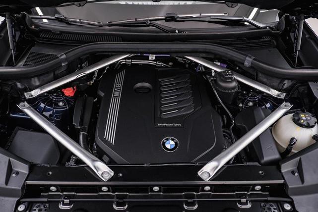 Photo of 2023 Blue Metallic BMW X5