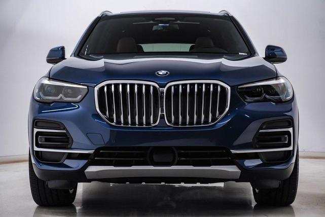 Photo of 2023 Blue Metallic BMW X5