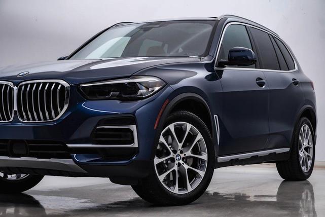 Photo of 2023 Blue Metallic BMW X5