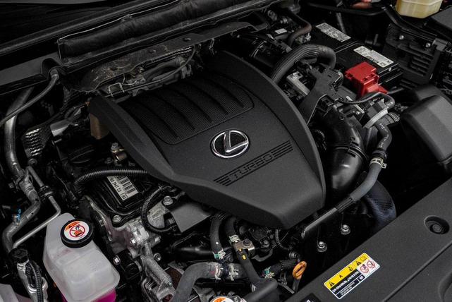 Photo of 2023 Copper Crest Lexus RX 350