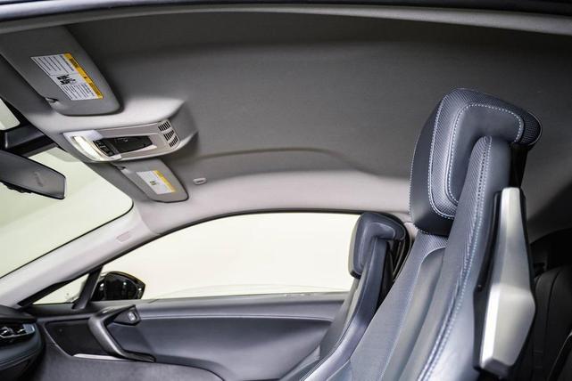 Photo of 2020 Crystal White Pearl Metallic w/BMW i Frozen Blue BMW i8