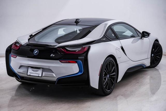 Photo of 2020 Crystal White Pearl Metallic w/BMW i Frozen Blue BMW i8