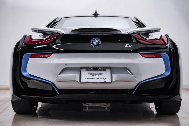 Photo of 2020 Crystal White Pearl Metallic w/BMW i Frozen Blue BMW i8