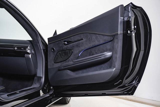 Photo of 2025 Onyx Black Aston Martin Vantage