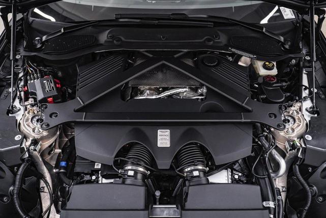 Photo of 2025 Onyx Black Aston Martin Vantage