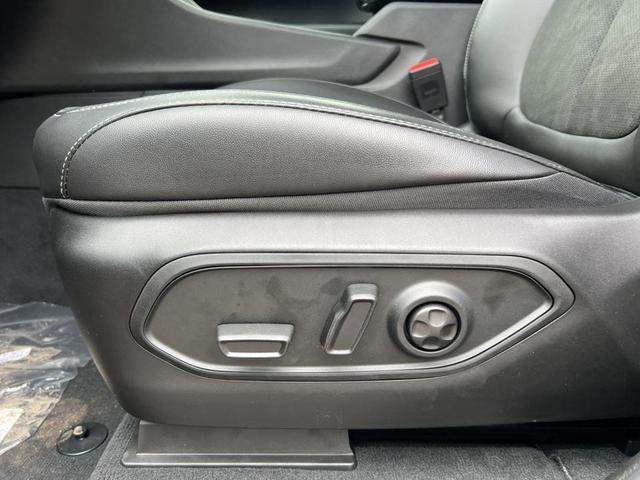 Photo of 2025 Velvet Red Jeep Grand Cherokee L