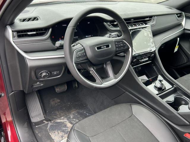 Photo of 2025 Velvet Red Jeep Grand Cherokee L