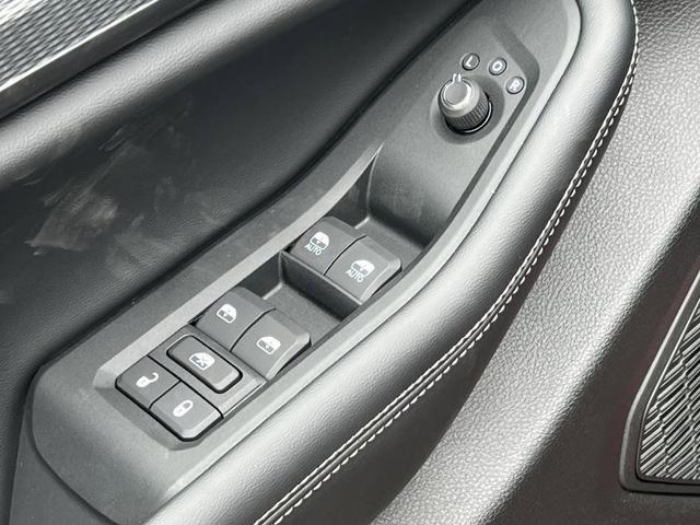 Photo of 2025 Velvet Red Jeep Grand Cherokee L