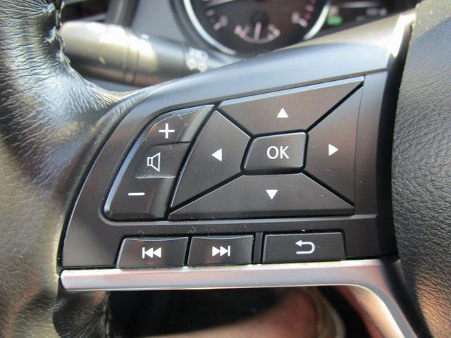 Photo of 2017 Gun Metallic Nissan Rogue
