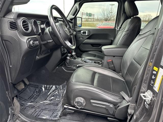 Photo of 2021 Granite Crystal Clearcoat Metallic Jeep Gladiator