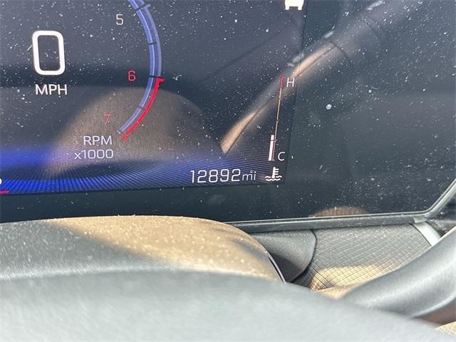 Photo of 2024 Summit White Chevrolet Trailblazer
