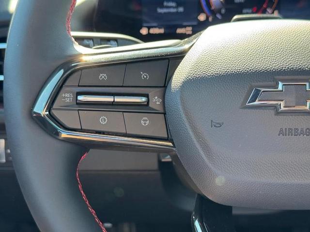 Photo of 2026 White Chevrolet Traverse
