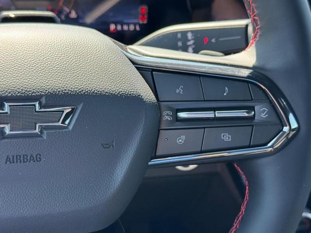 Photo of 2025 Blue Chevrolet Traverse