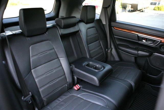 Photo of 2018 Crystal Black Pearl Honda CR-V