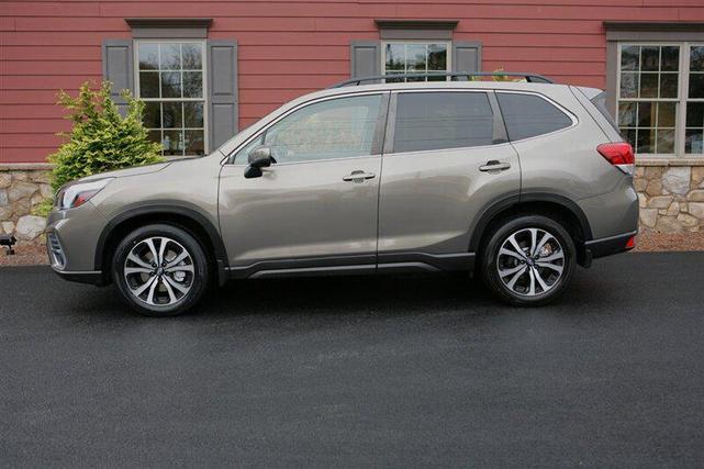 Photo of 2021 Magnetite Gray Metallic Subaru Forester