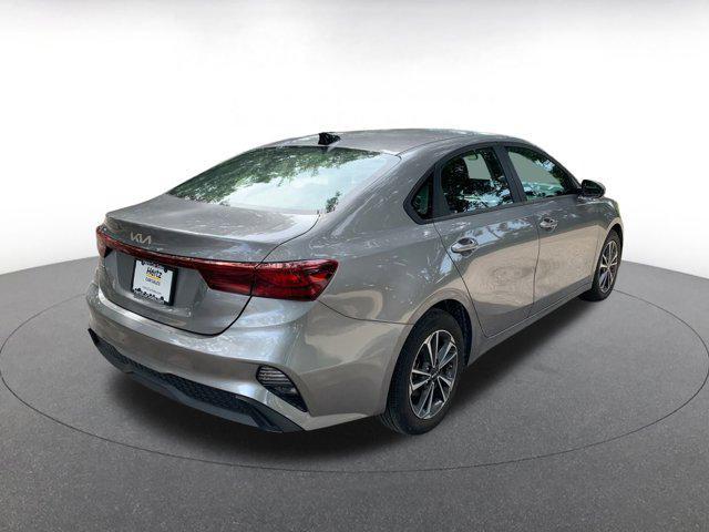 Photo of 2024 Steel Gray Kia Forte