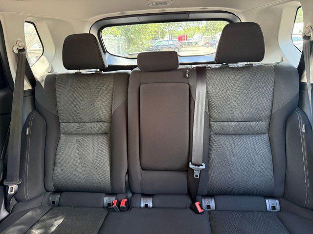 Photo of 2024 Gun Metallic Nissan Rogue