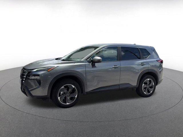 Photo of 2024 Gun Metallic Nissan Rogue