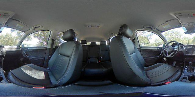 Photo of 2024 Platinum Gray Metallic Volkswagen Tiguan