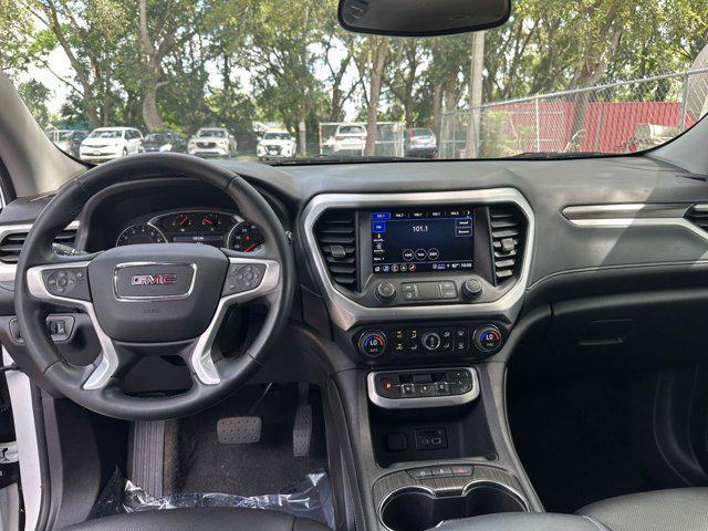 Photo of 2023 Summit White GMC Acadia