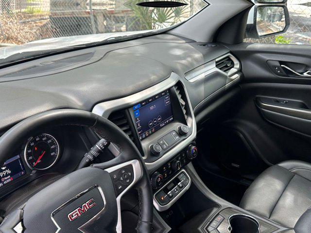 Photo of 2023 Summit White GMC Acadia