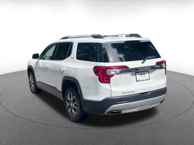 Photo of 2023 Summit White GMC Acadia