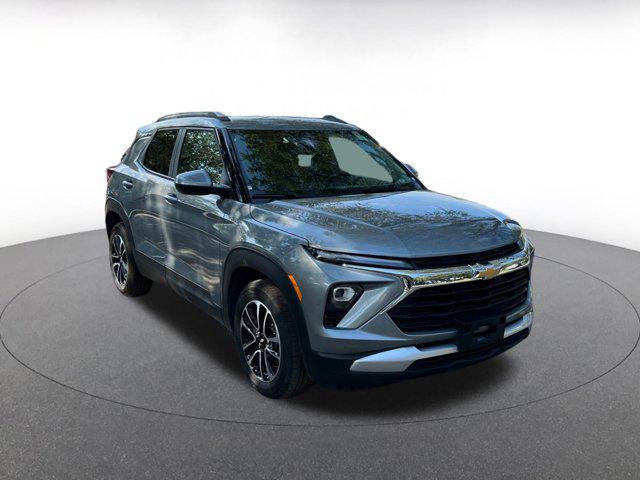 Photo of 2024 Sterling Gray Metallic Chevrolet Trailblazer