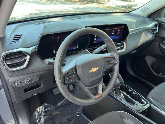 Photo of 2024 Sterling Gray Metallic Chevrolet Trailblazer