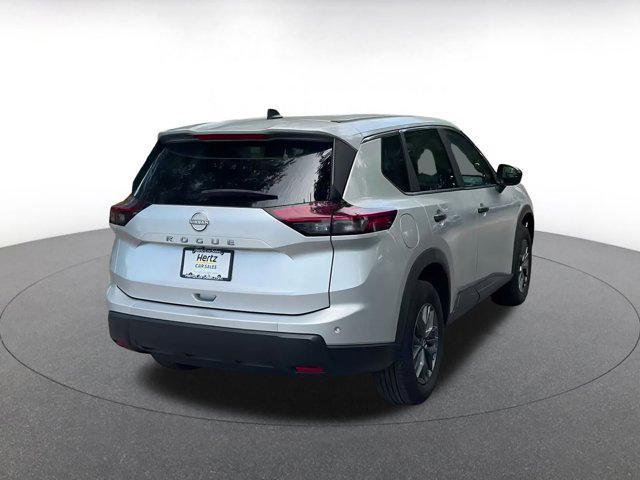Photo of 2024 Brilliant Silver Metallic Nissan Rogue