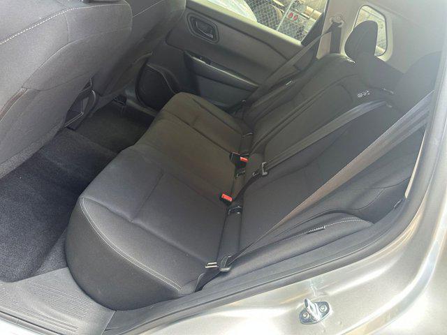 Photo of 2024 Brilliant Silver Metallic Nissan Rogue