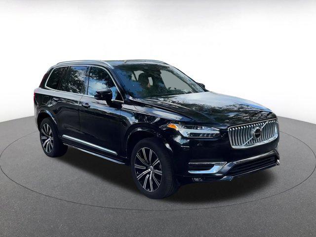 Photo of 2024 Onyx Black Metallic Volvo XC90