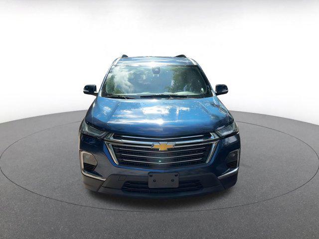Photo of 2023 Northsky Blue Metallic Chevrolet Traverse